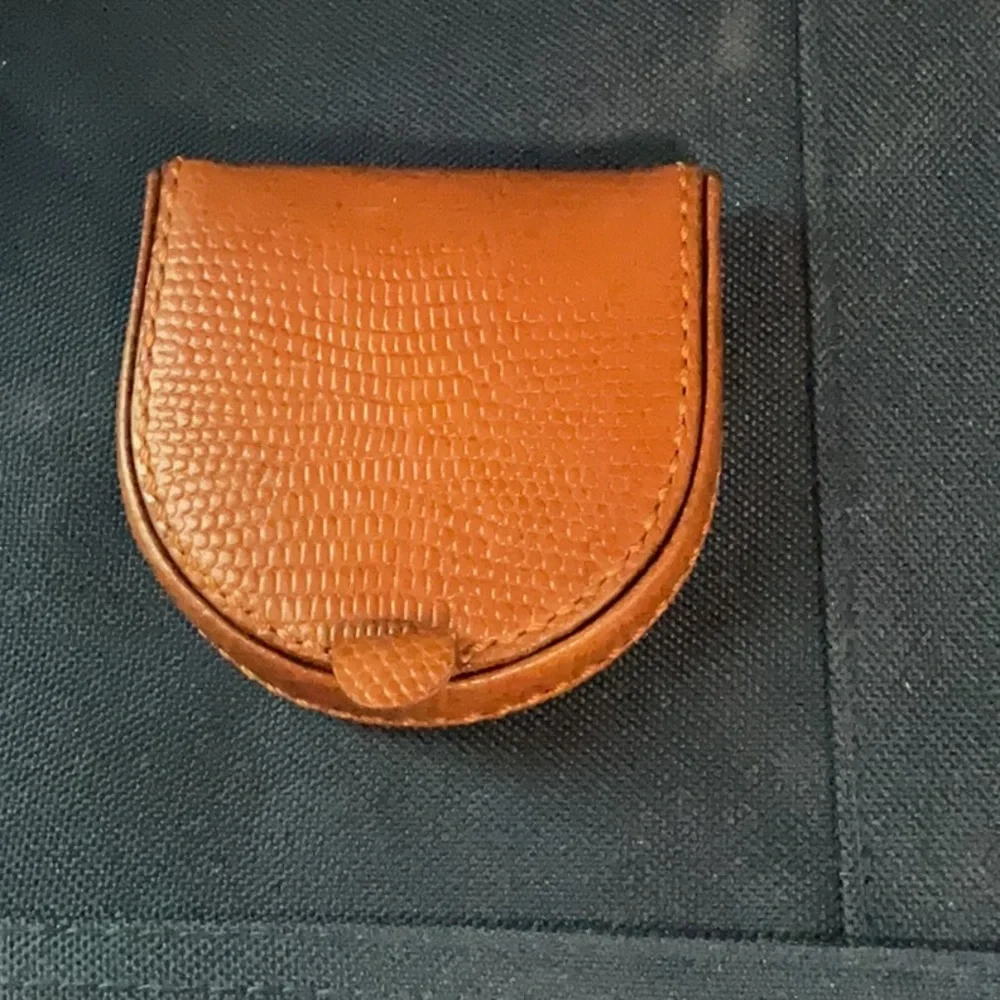Handcrafted tan leather coin purse horseshoe shape for easy access to change